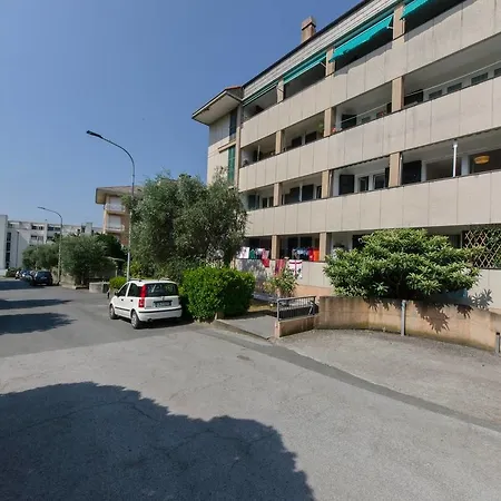 Apartment Altido Apt Suitable For Families Up To 8, With Parking *