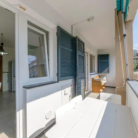 Apartment Altido Apt Suitable For Families Up To 8, With Parking