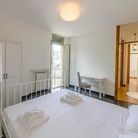 Altido Apt Suitable For Families Up To 8, With Parking Apartment
