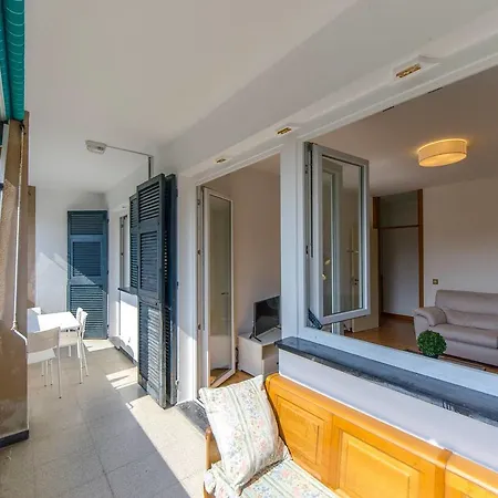 Altido Apt Suitable For Families Up To 8, With Parking Сестри-Леванте